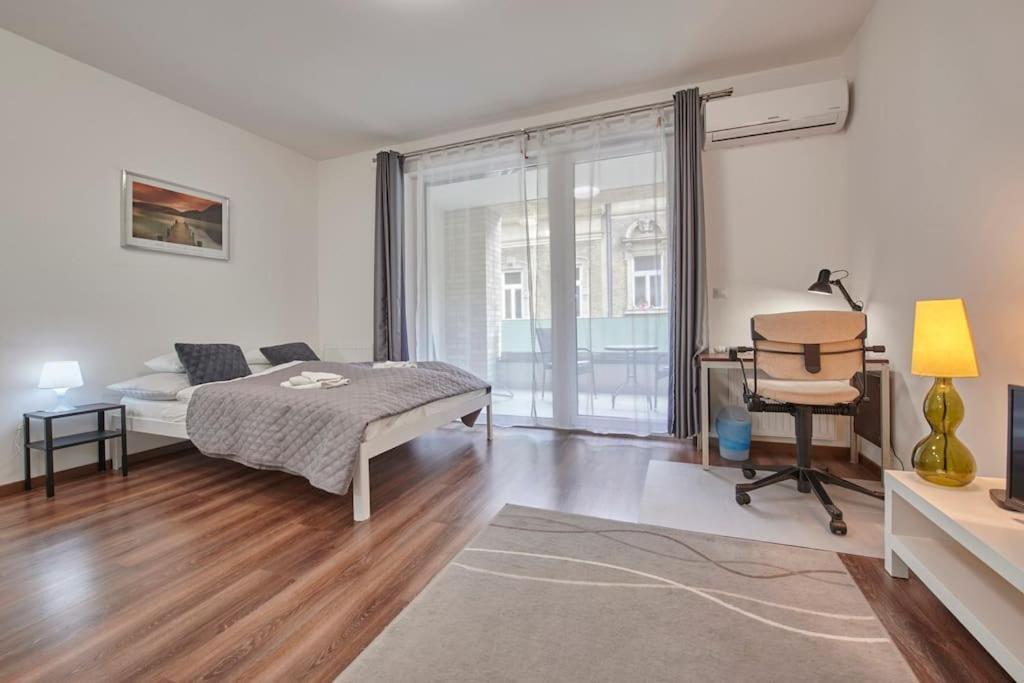 Apartmán Balcony Centropolitan W Ac By Nw *