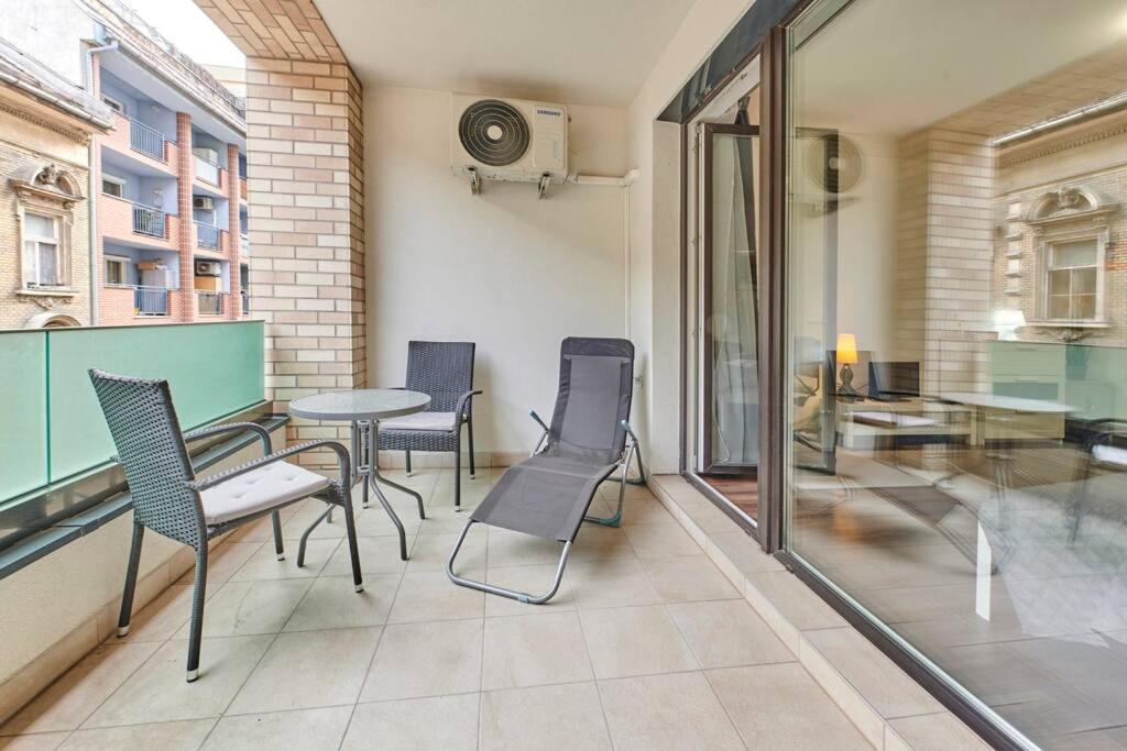 Apartmán Balcony Centropolitan W Ac By Nw Budapešť